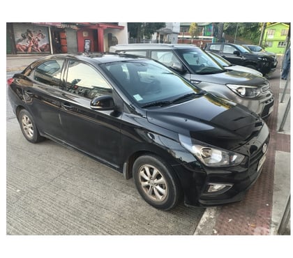 Autos en Venta Puerto Varas Llanquihue - Fotos de Venta Vehículo Hyundai Verna 2021 Color Negro