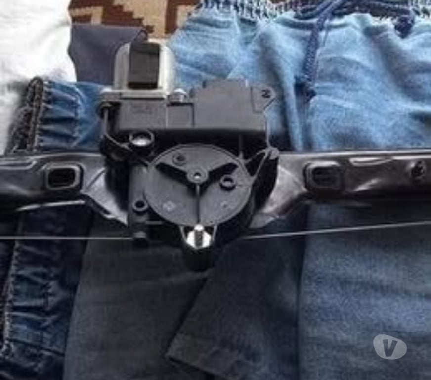 Accesorios para Autos Santiago Santiago - Fotos de Flujómetro cremallera botoneras alza vidrios Fiat doblo