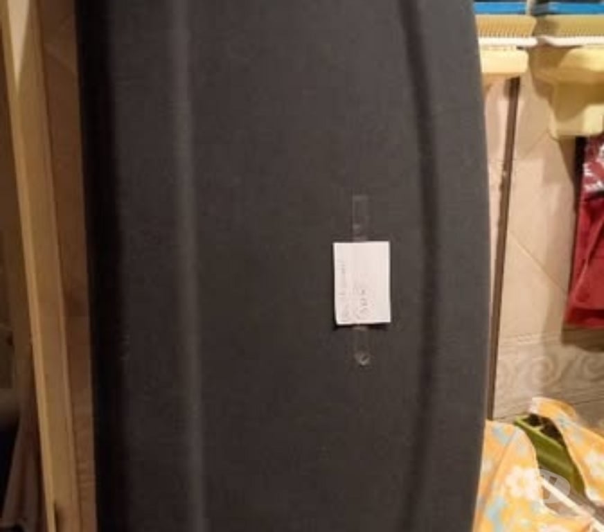 Accesorios para Autos Santiago Santiago - Fotos de Cubre maleta original volkswagen golf, esta nuevo.-